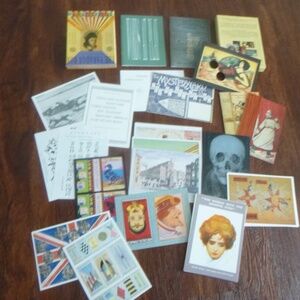 THE PARADOX BOX OPTICAL ILLUSIONS & PUZZLING PICTURES Halloween Party?
